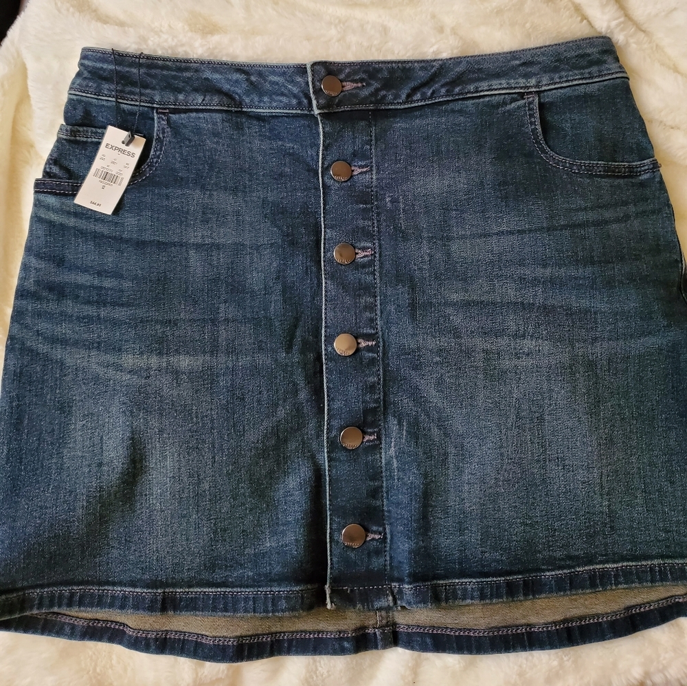 Denim skirt